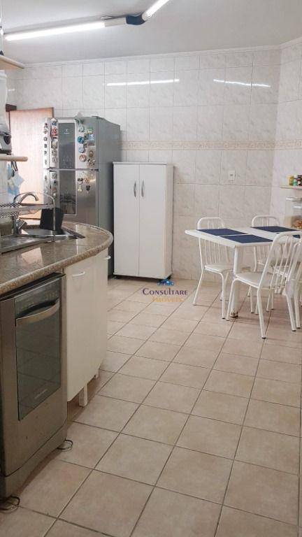 Apartamento à venda com 3 quartos, 116m² - Foto 23