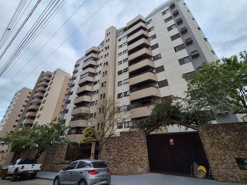 Apartamento à venda e aluguel com 3 quartos, 109m² - Foto 1