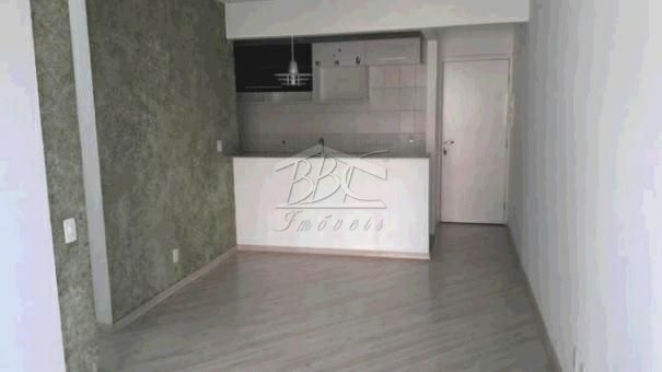 Apartamento à venda com 3 quartos, 63m² - Foto 3