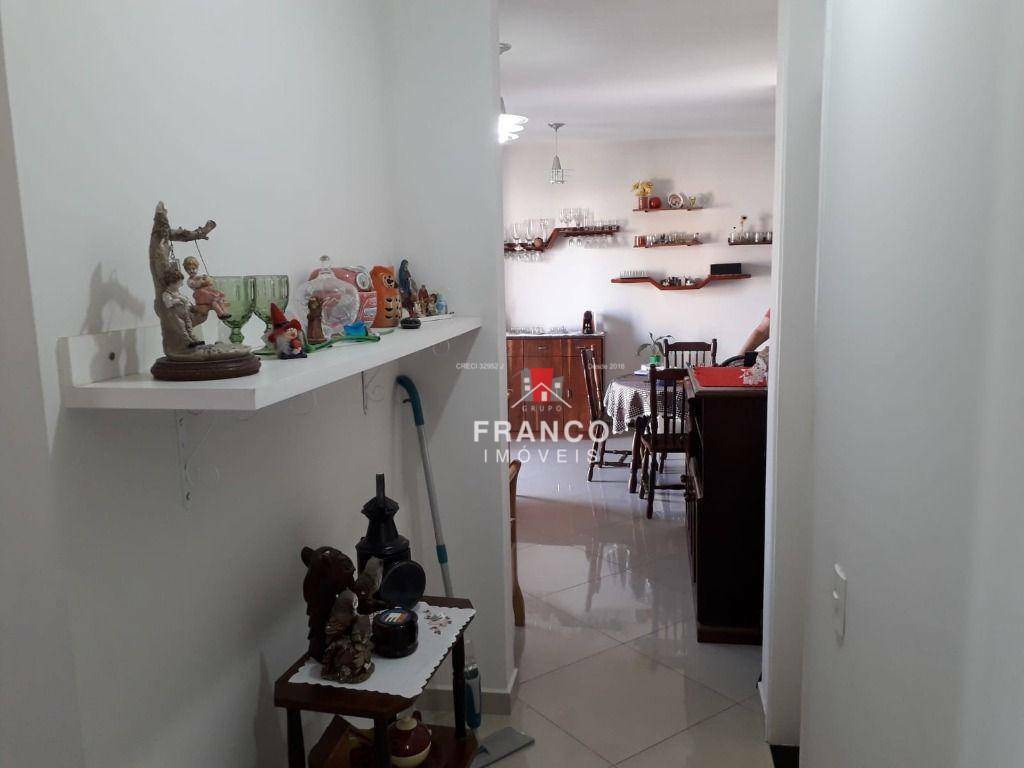 Apartamento à venda com 3 quartos, 69m² - Foto 14