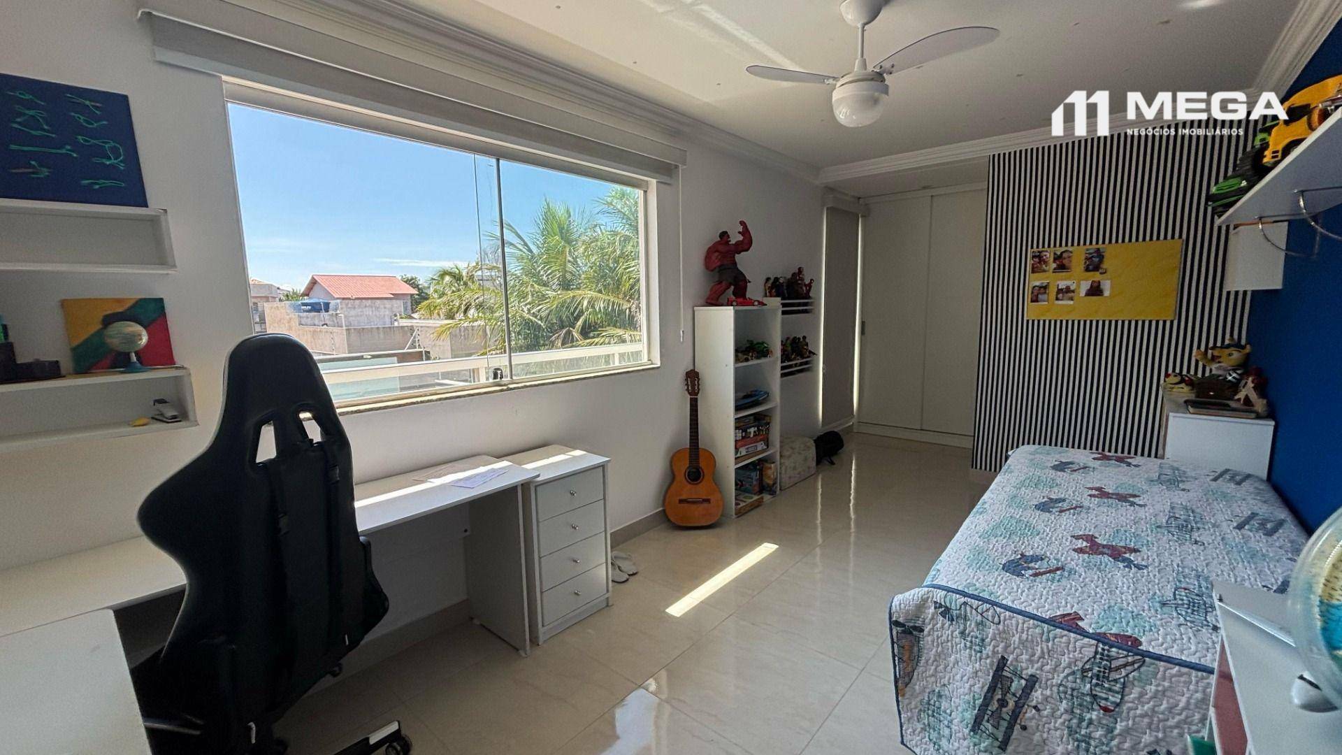 Casa à venda com 3 quartos, 277m² - Foto 3