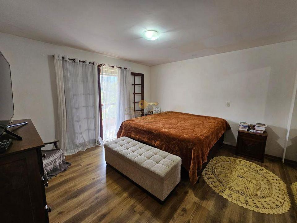 Casa de Condomínio à venda com 4 quartos, 1497m² - Foto 18