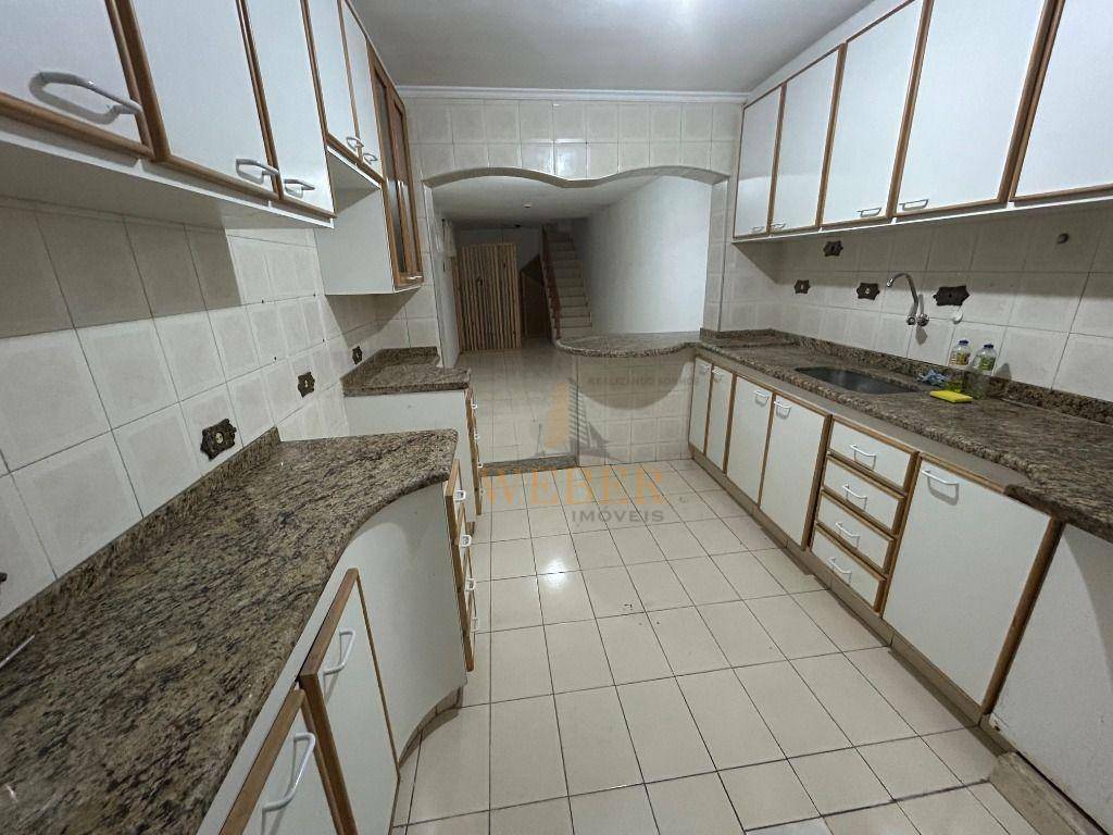 Sobrado à venda com 3 quartos, 120m² - Foto 5