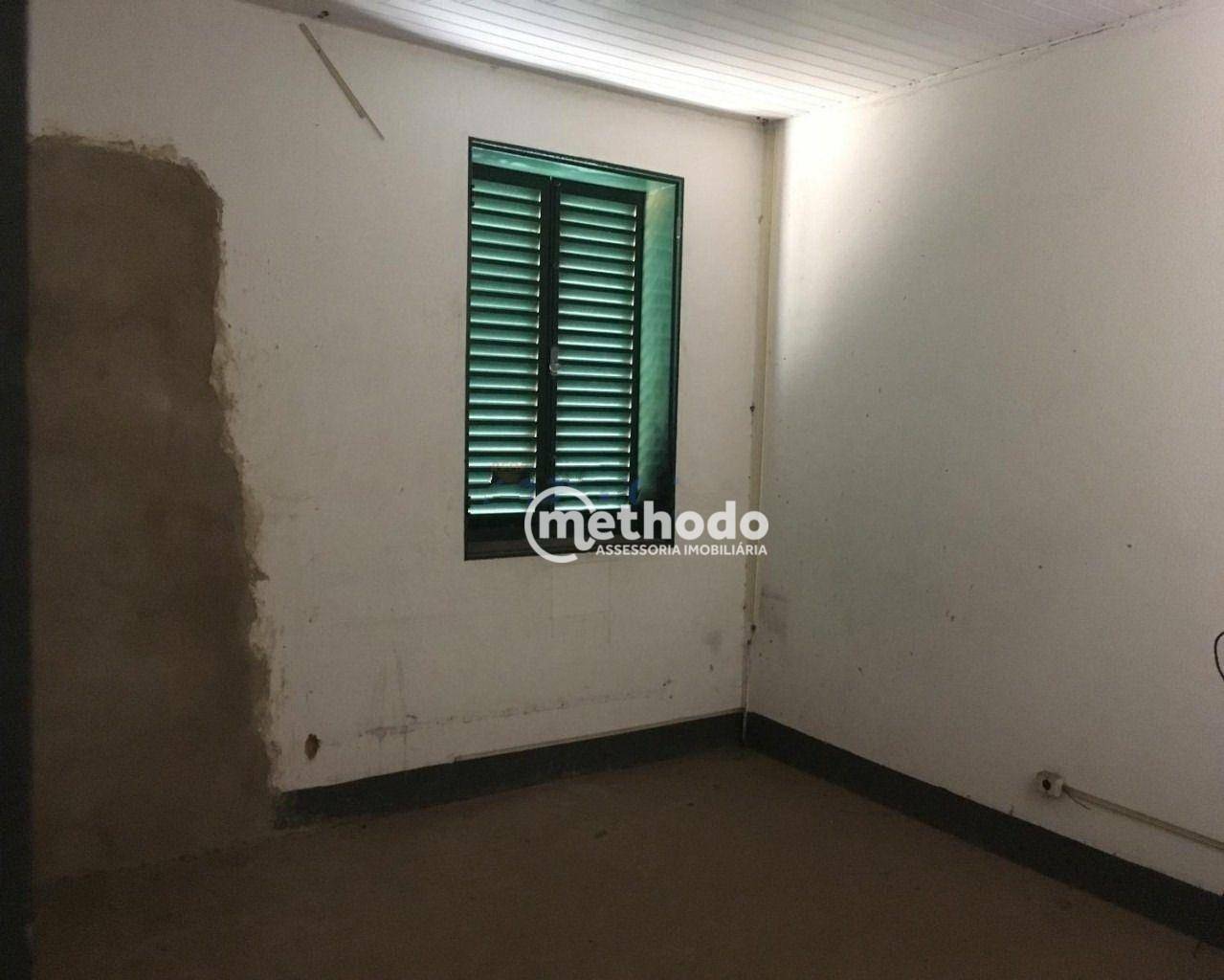 Casa à venda com 3 quartos, 200m² - Foto 7