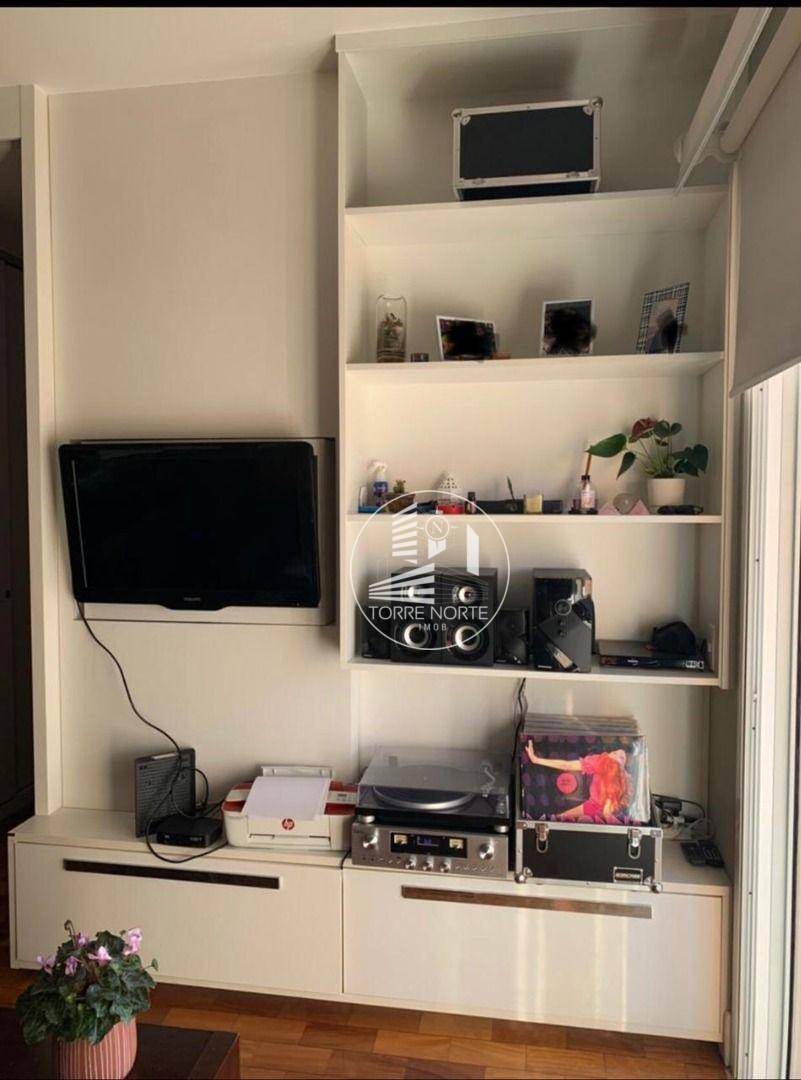 Apartamento para alugar com 1 quarto, 50m² - Foto 8