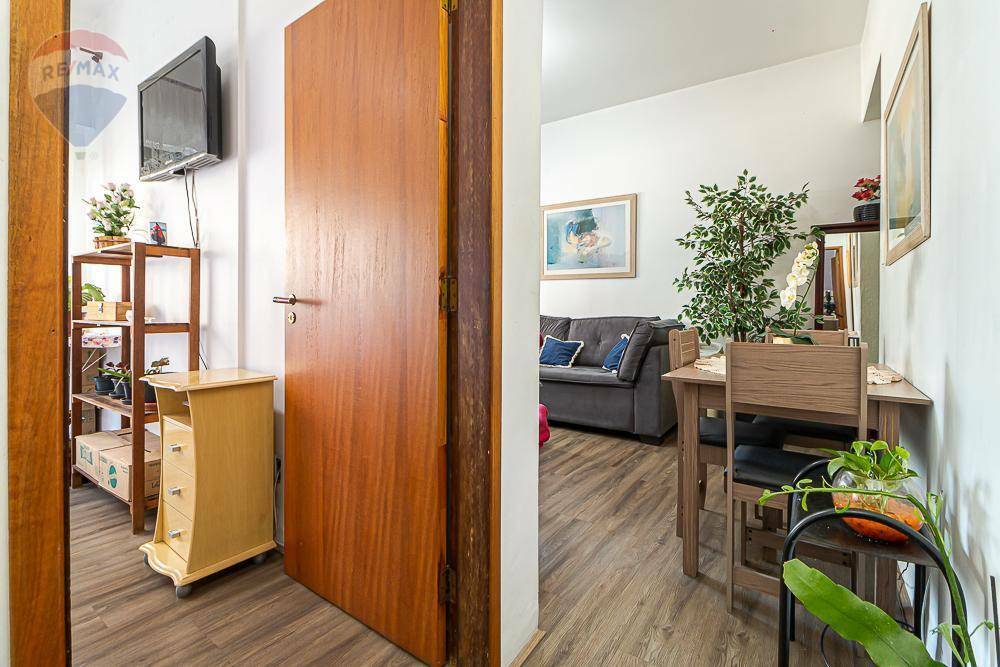 Apartamento à venda com 2 quartos, 78m² - Foto 5