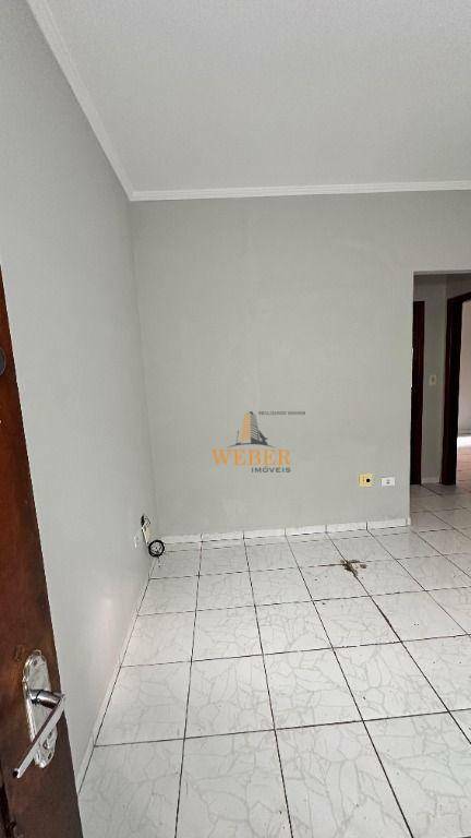 Apartamento à venda com 2 quartos, 44m² - Foto 4