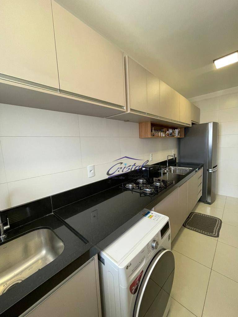 Apartamento à venda com 2 quartos, 71m² - Foto 7