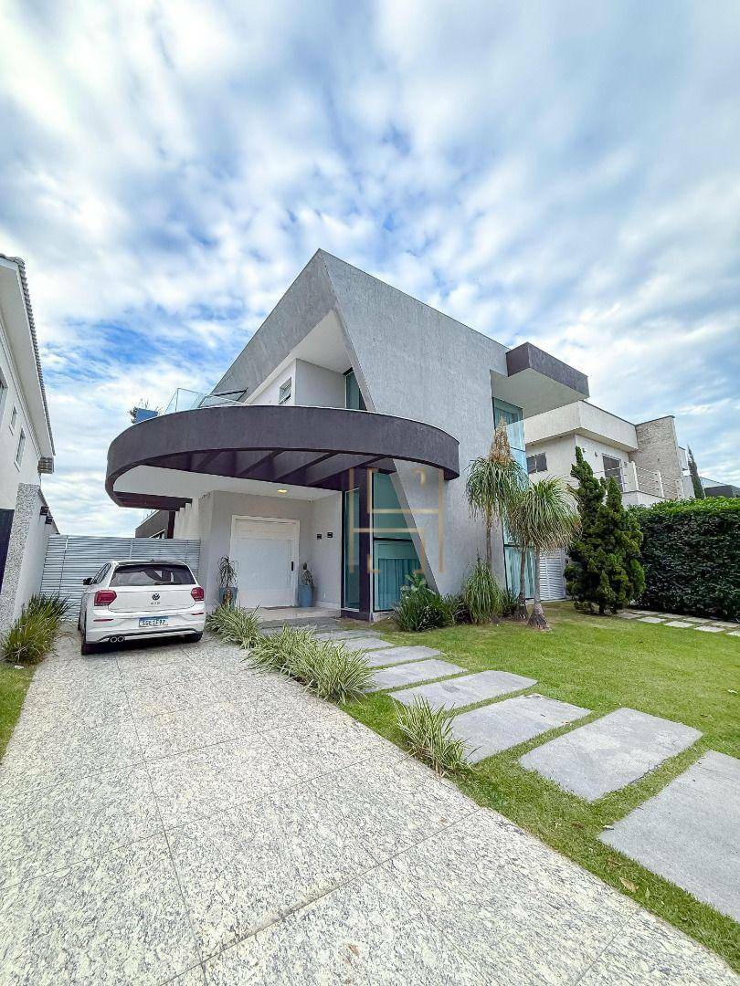 Casa de Condomínio à venda com 4 quartos, 500m² - Foto 1