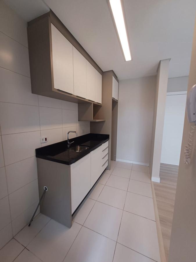 Apartamento à venda com 2 quartos, 62m² - Foto 13