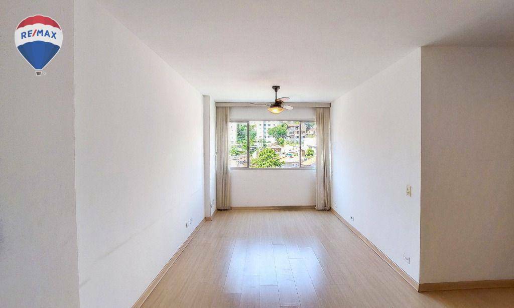 Apartamento à venda com 2 quartos, 71m² - Foto 1