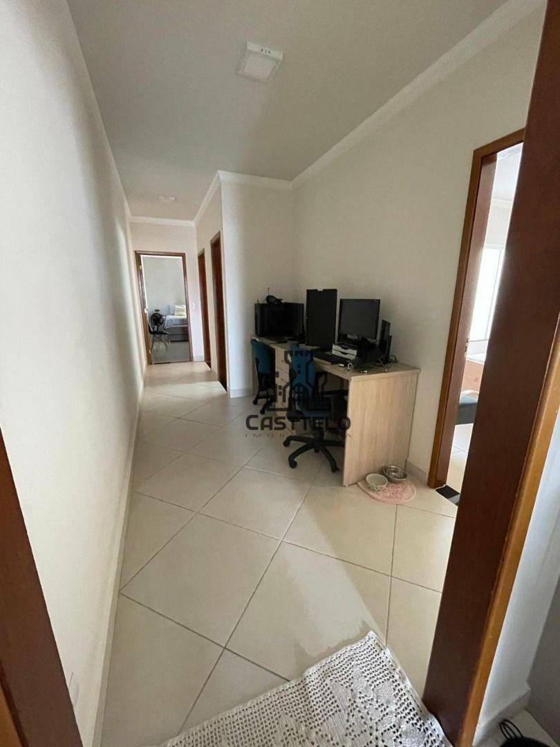 Casa à venda com 3 quartos, 116m² - Foto 8