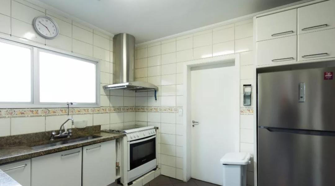 Apartamento à venda com 4 quartos, 240m² - Foto 16