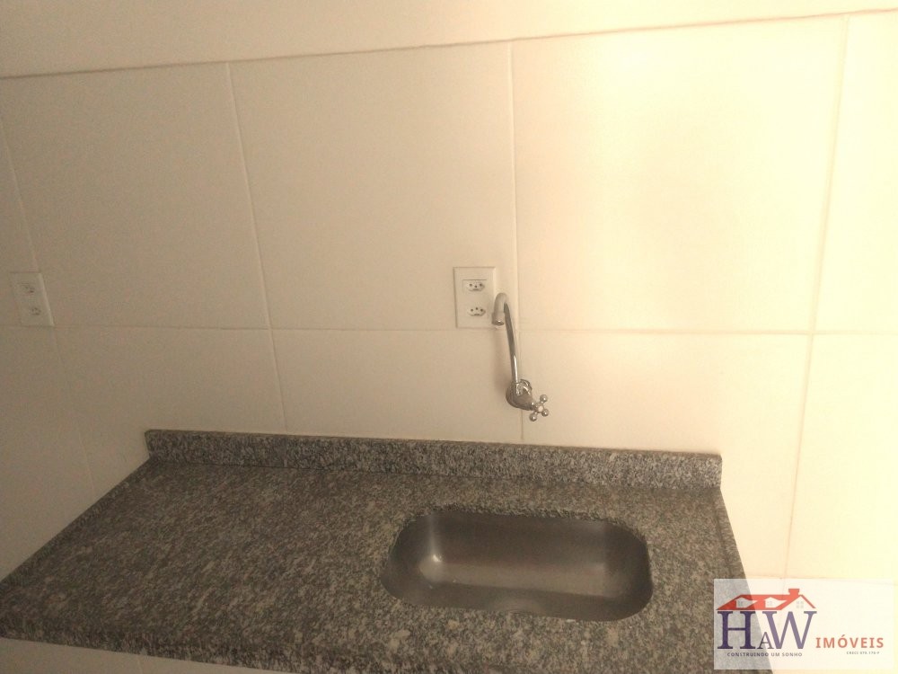 Apartamento para alugar com 2 quartos, 25m² - Foto 13