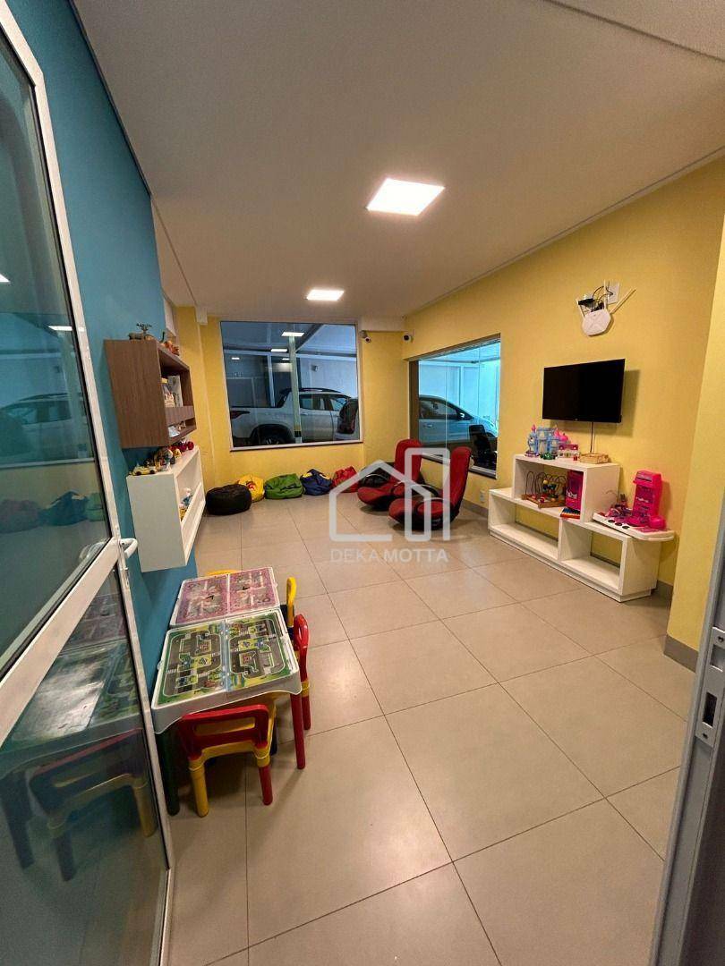 Apartamento à venda com 2 quartos, 60m² - Foto 11