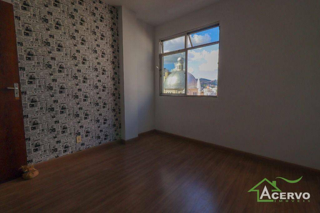 Apartamento à venda com 3 quartos, 100m² - Foto 5