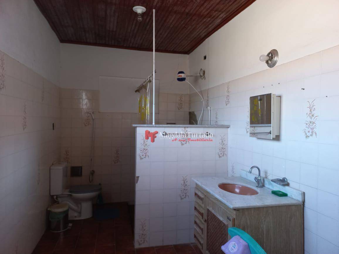 Casa à venda com 3 quartos, 80m² - Foto 8