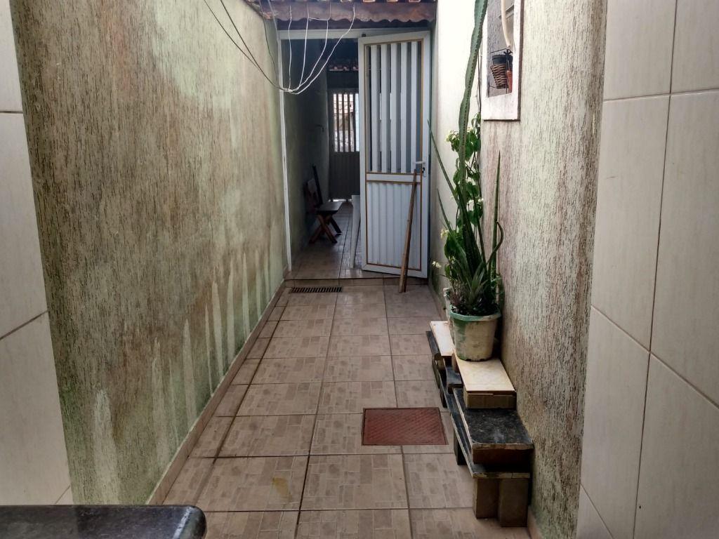 Sobrado à venda com 2 quartos, 85m² - Foto 37