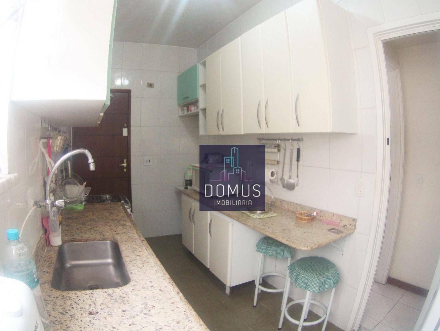 Apartamento à venda com 3 quartos, 81m² - Foto 23