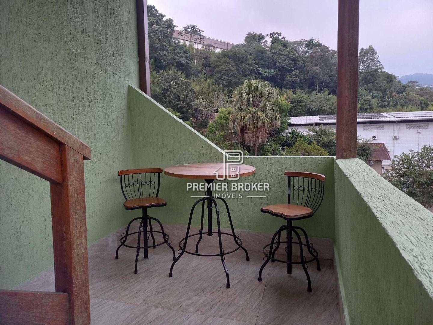 Casa de Condomínio à venda com 3 quartos, 200m² - Foto 42