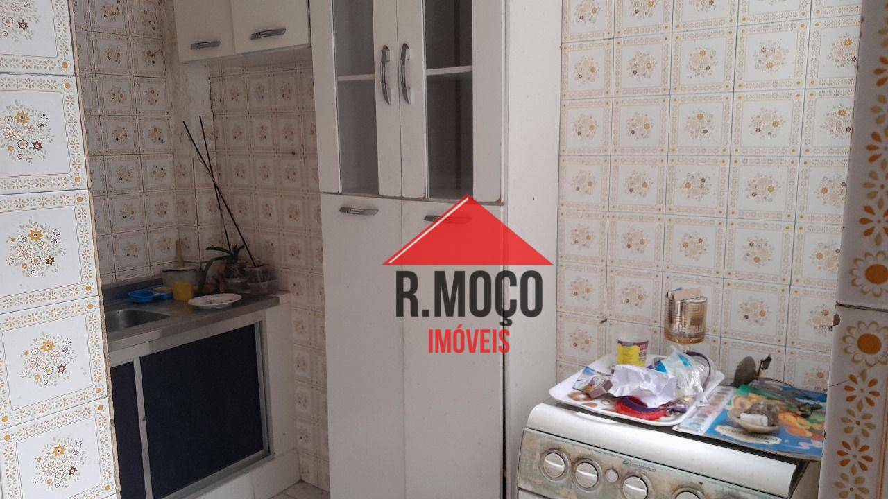 Sobrado à venda com 6 quartos, 234m² - Foto 25