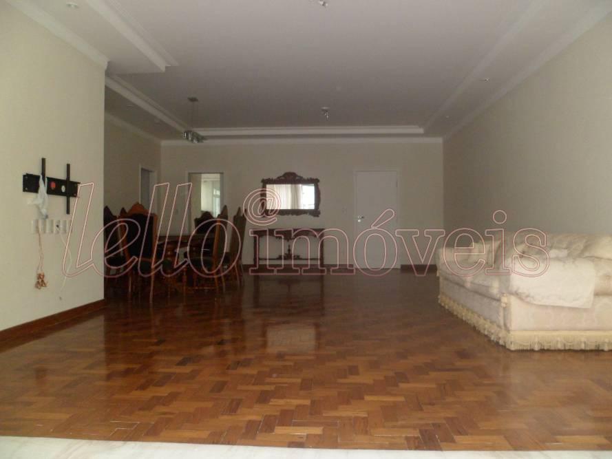 Apartamento para alugar com 3 quartos, 190m² - Foto 3