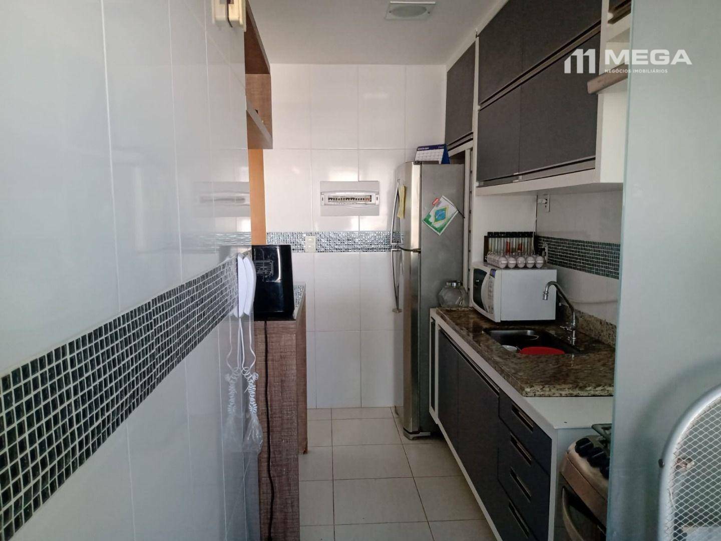 Apartamento à venda com 2 quartos, 60m² - Foto 14