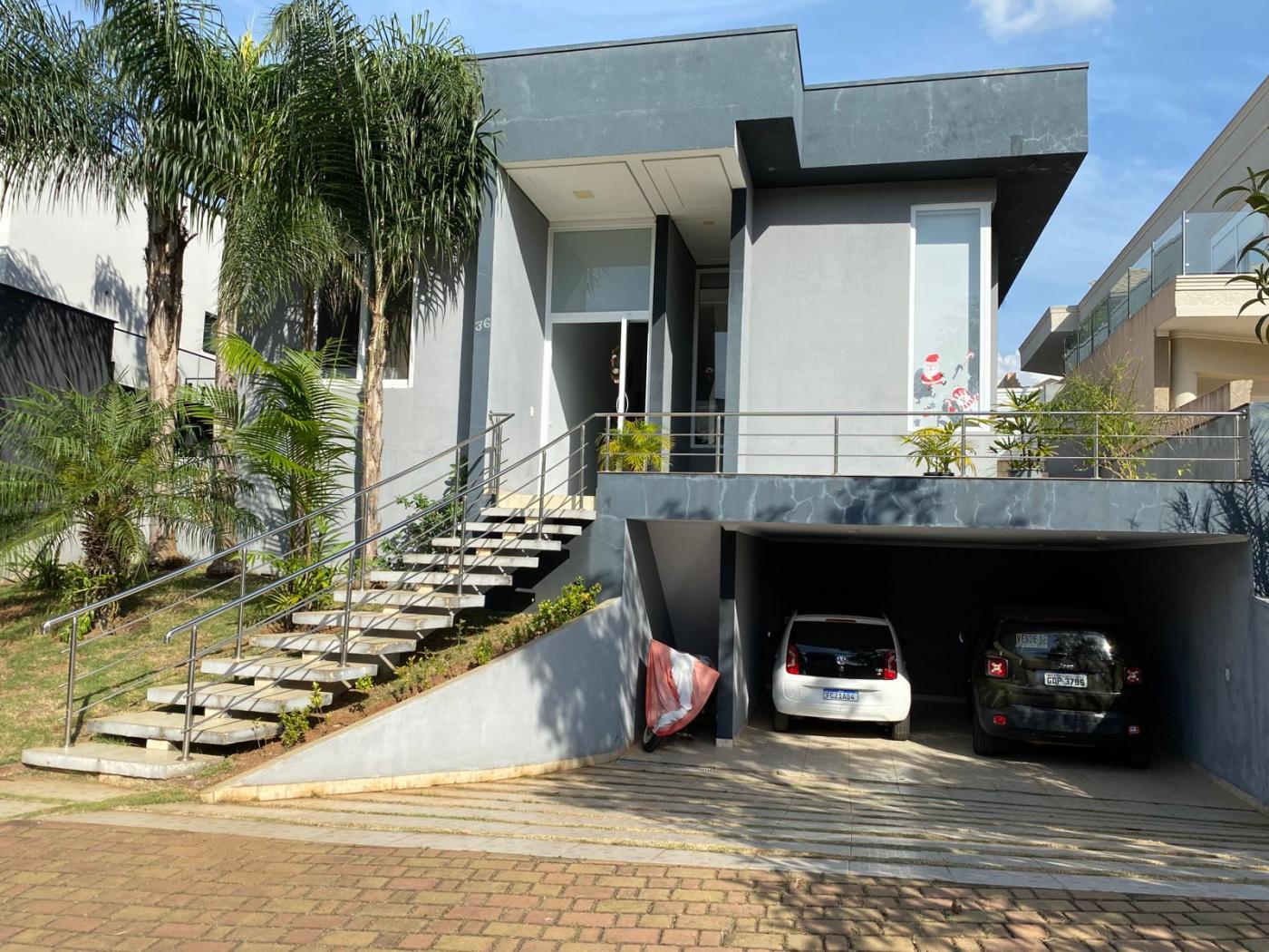 Casa de Condomínio à venda com 4 quartos, 464m² - Foto 2