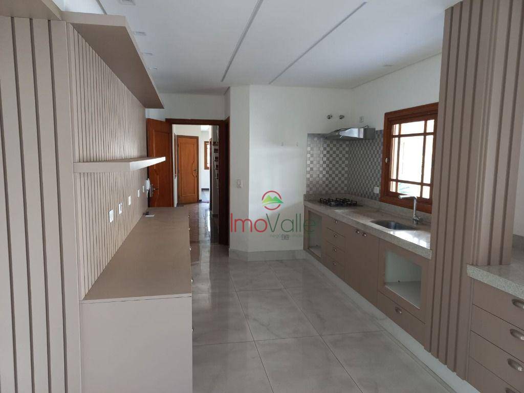 Casa de Condomínio à venda com 4 quartos, 360m² - Foto 14