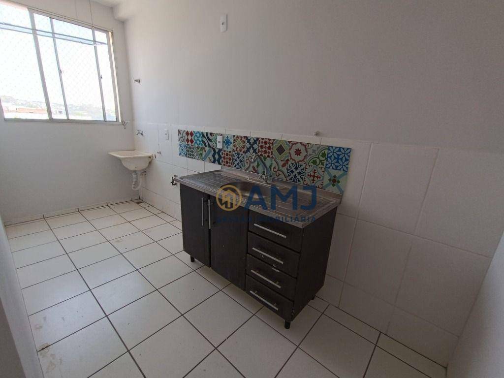 Apartamento à venda com 2 quartos, 46m² - Foto 6