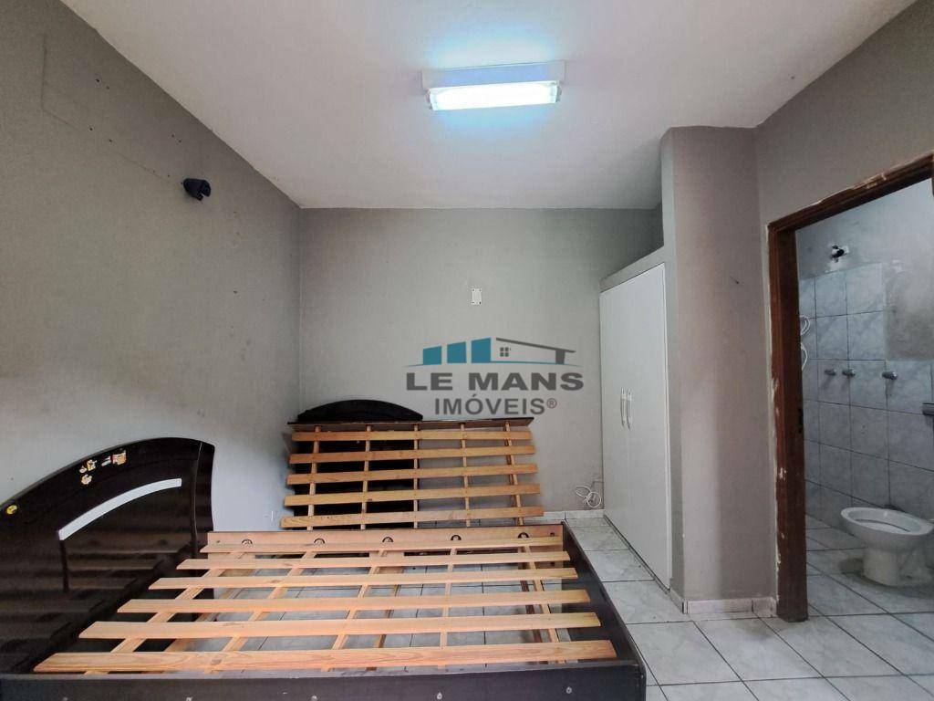 Casa à venda com 3 quartos, 174m² - Foto 19