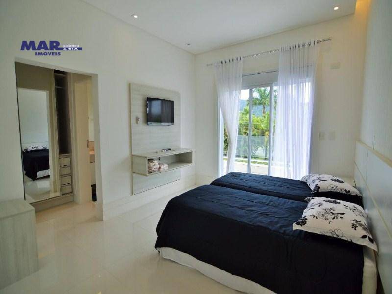 Casa à venda com 7 quartos, 1050m² - Foto 13