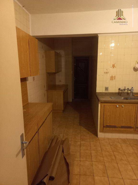 Apartamento à venda com 3 quartos, 160m² - Foto 23