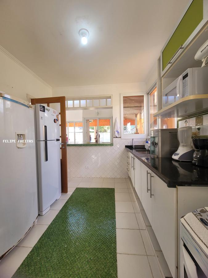 Casa à venda com 3 quartos, 180m² - Foto 10