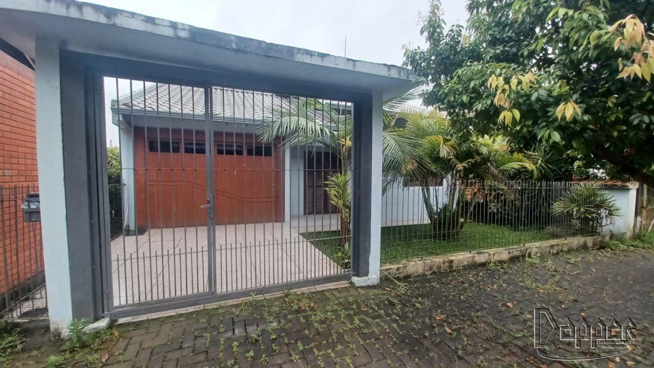 Casa à venda com 3 quartos, 140m² - Foto 1