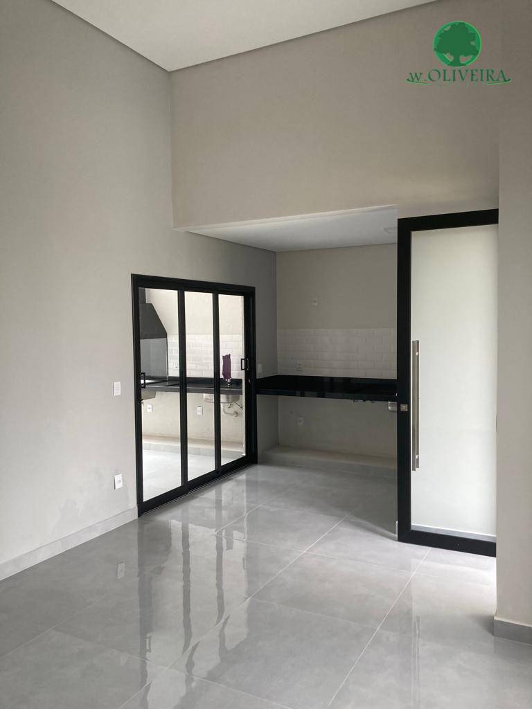 Casa de Condomínio à venda com 3 quartos, 105m² - Foto 1