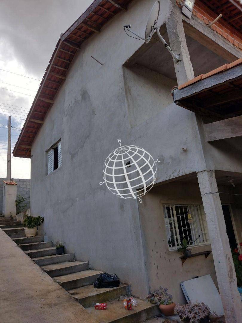 Chácara à venda com 4 quartos, 180m² - Foto 2