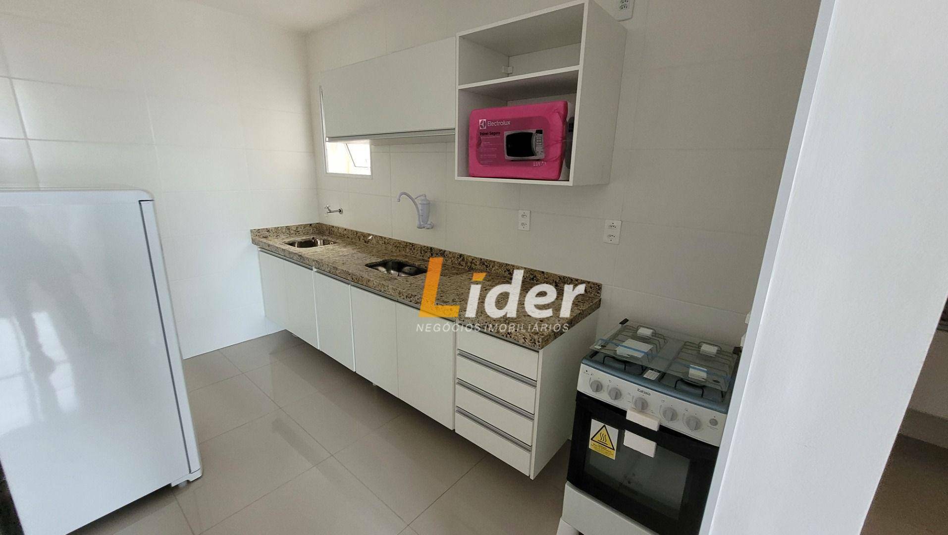 Cobertura à venda com 2 quartos, 80m² - Foto 4