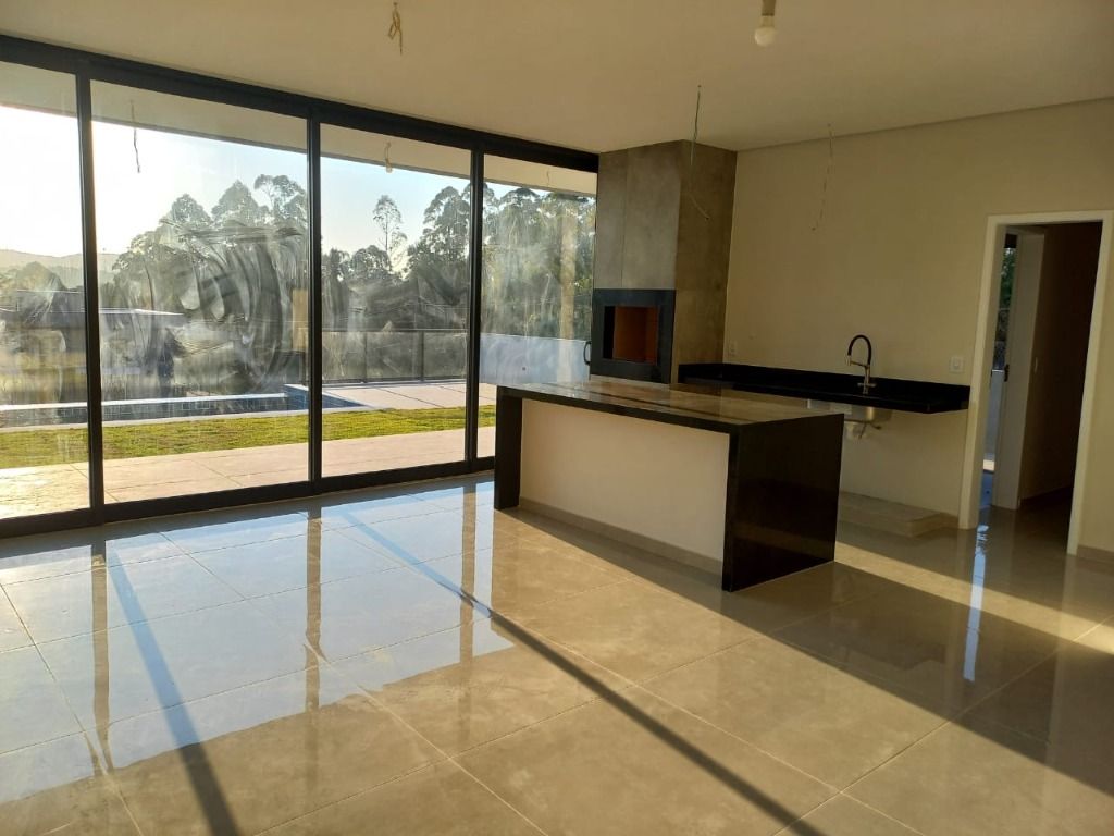 Casa de Condomínio à venda com 3 quartos, 350m² - Foto 6