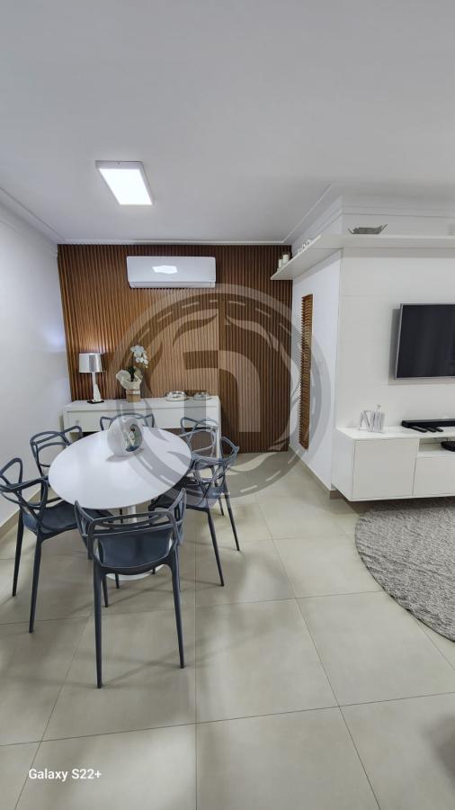 Apartamento à venda com 3 quartos, 104m² - Foto 2