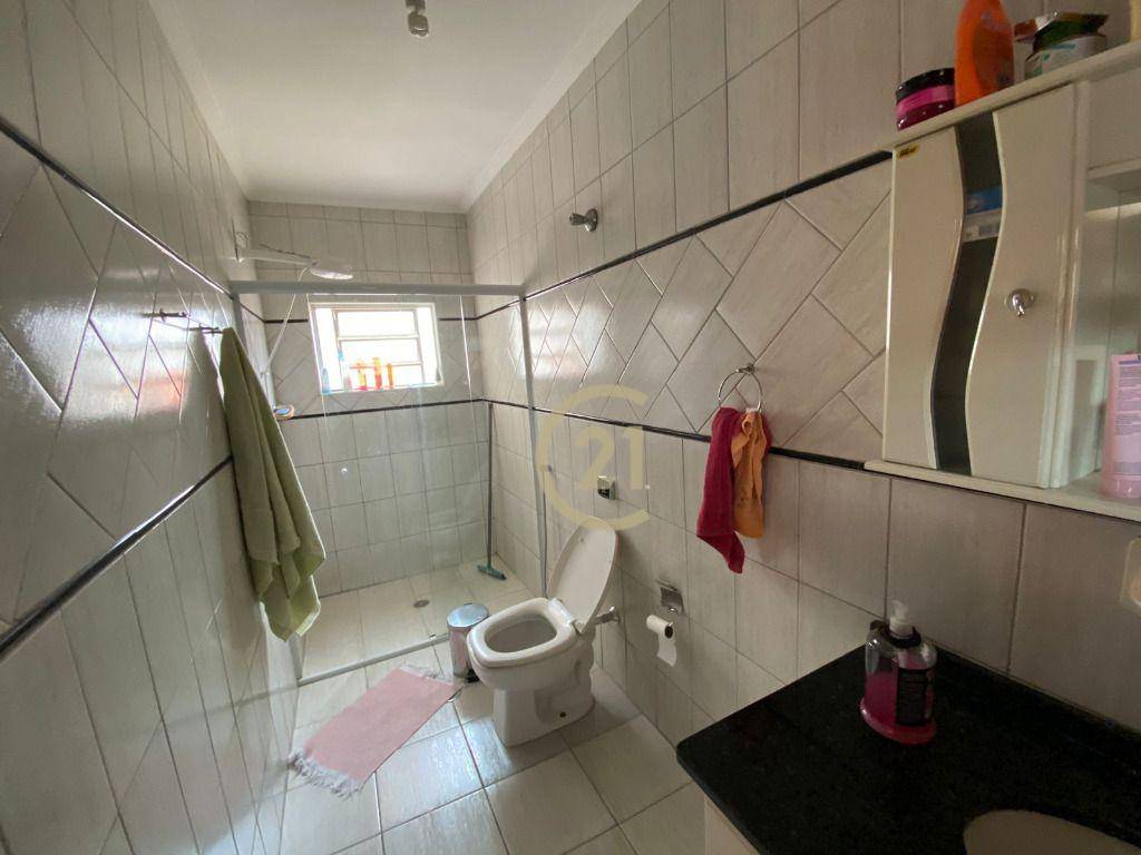 Casa à venda com 3 quartos, 203m² - Foto 18