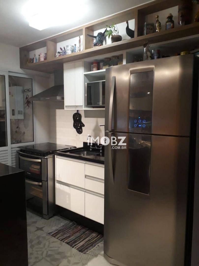 Apartamento à venda com 3 quartos, 82m² - Foto 7