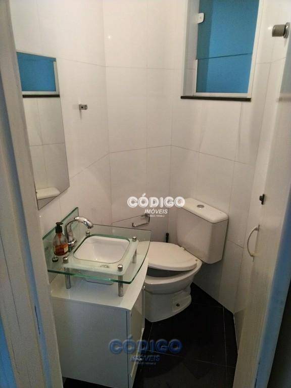 Sobrado à venda com 3 quartos, 225M2 - Foto 11