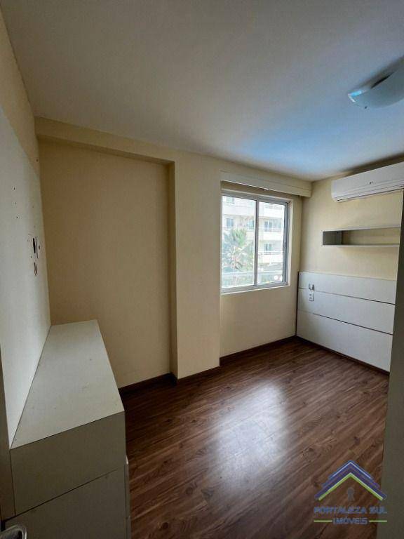 Apartamento à venda com 3 quartos, 70m² - Foto 21