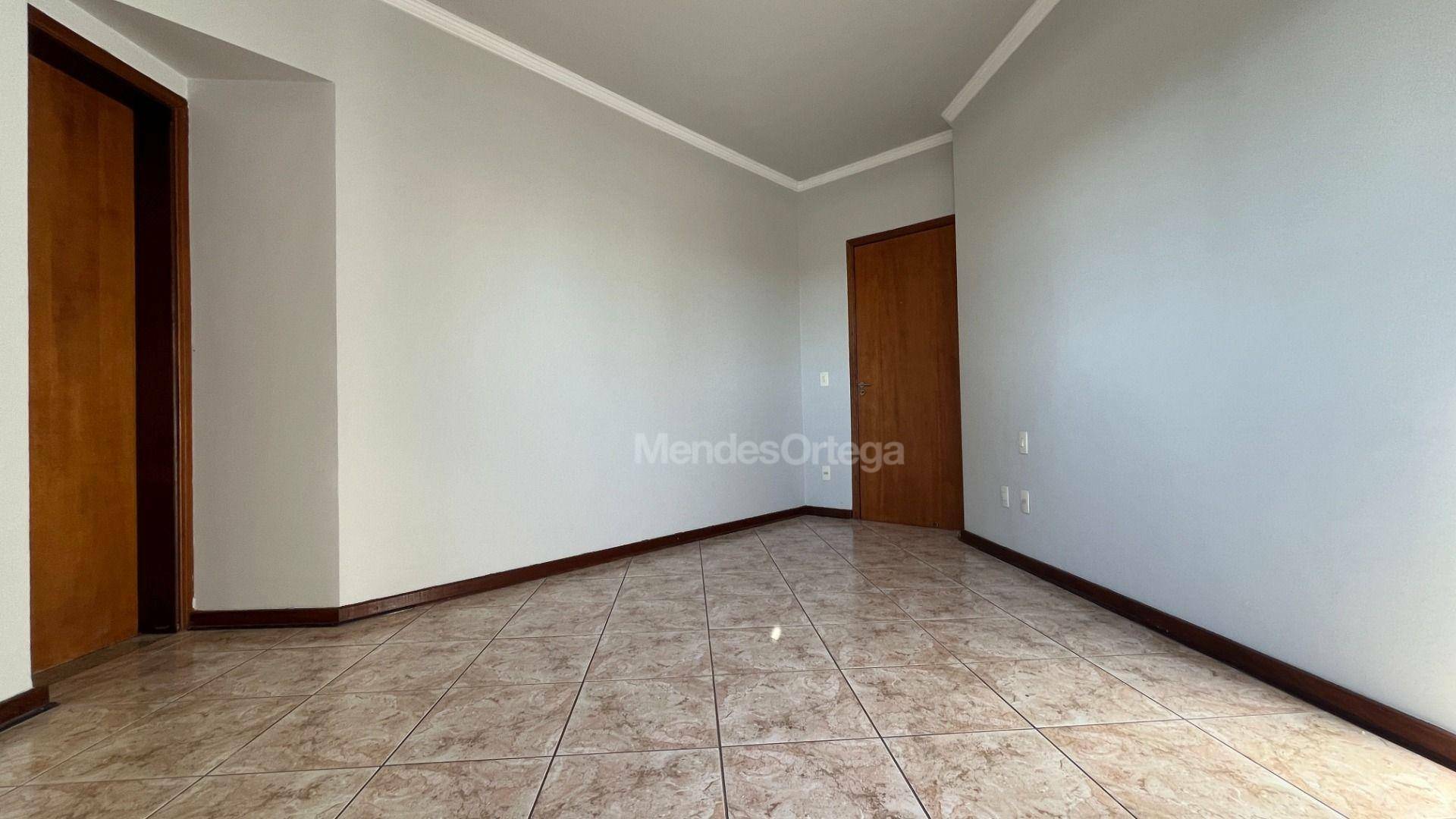 Apartamento à venda com 3 quartos, 109m² - Foto 9