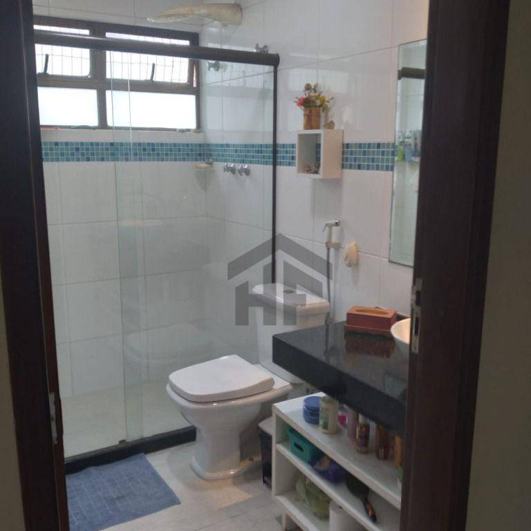 Casa de Condomínio à venda com 6 quartos, 340m² - Foto 11