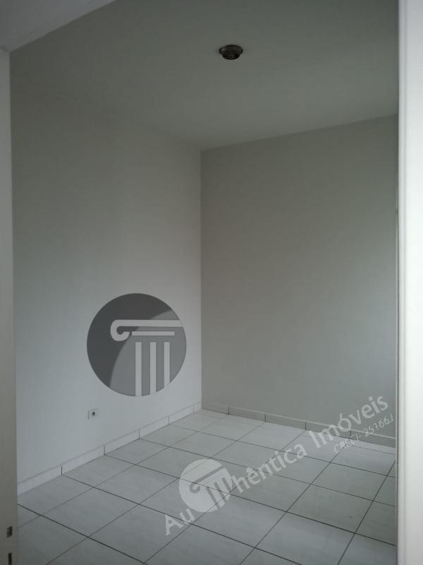 Casa para alugar com 2 quartos, 70m² - Foto 8