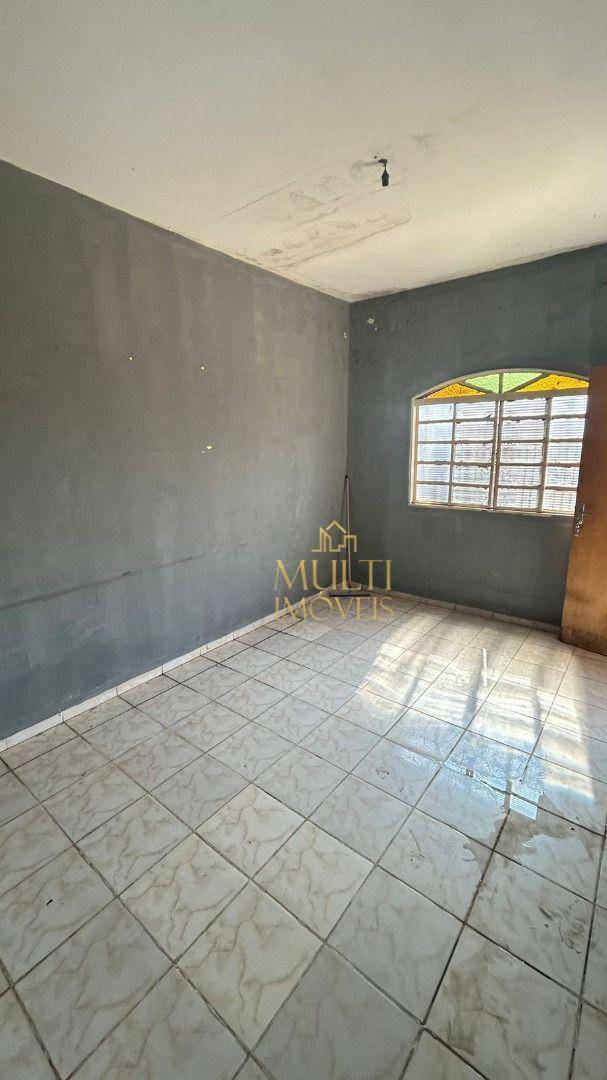 Casa à venda com 2 quartos, 110m² - Foto 6