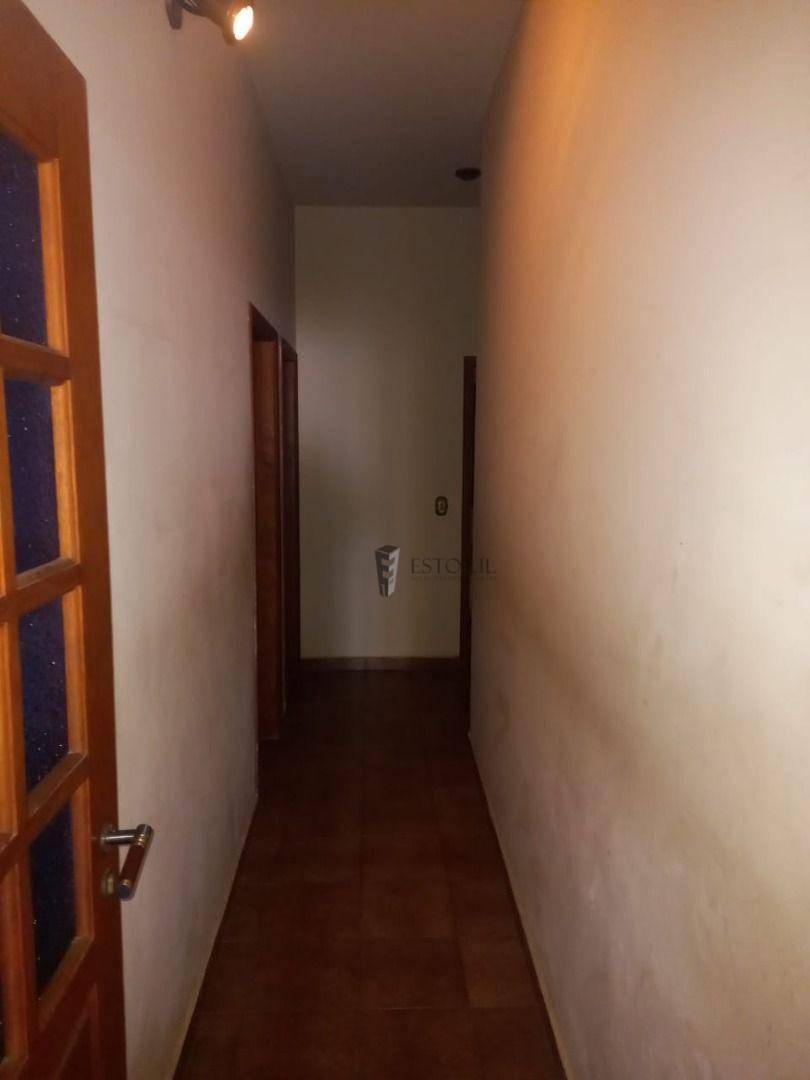 Casa à venda com 3 quartos, 300M2 - Foto 7