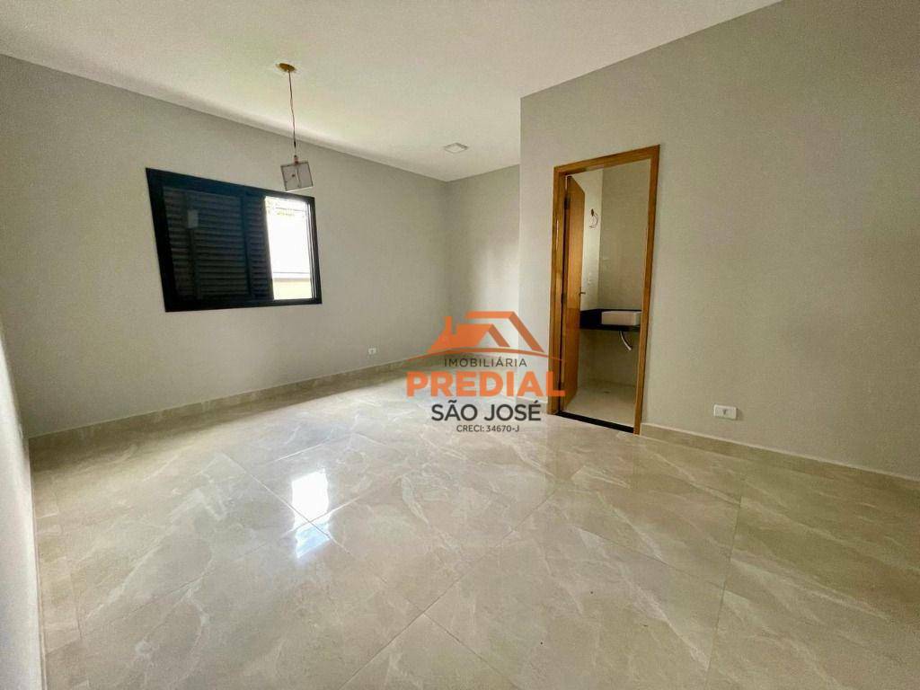 Casa de Condomínio à venda com 3 quartos, 160m² - Foto 4